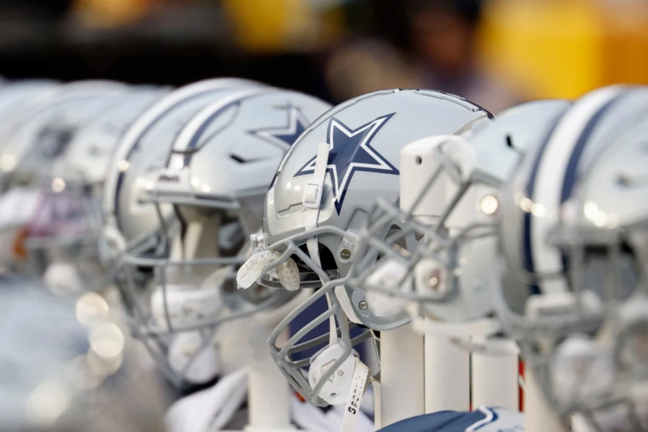 Analyst: Dallas Cowboys not improving at wide receiver ‘biggest head-scratching’ move of NFL Draft