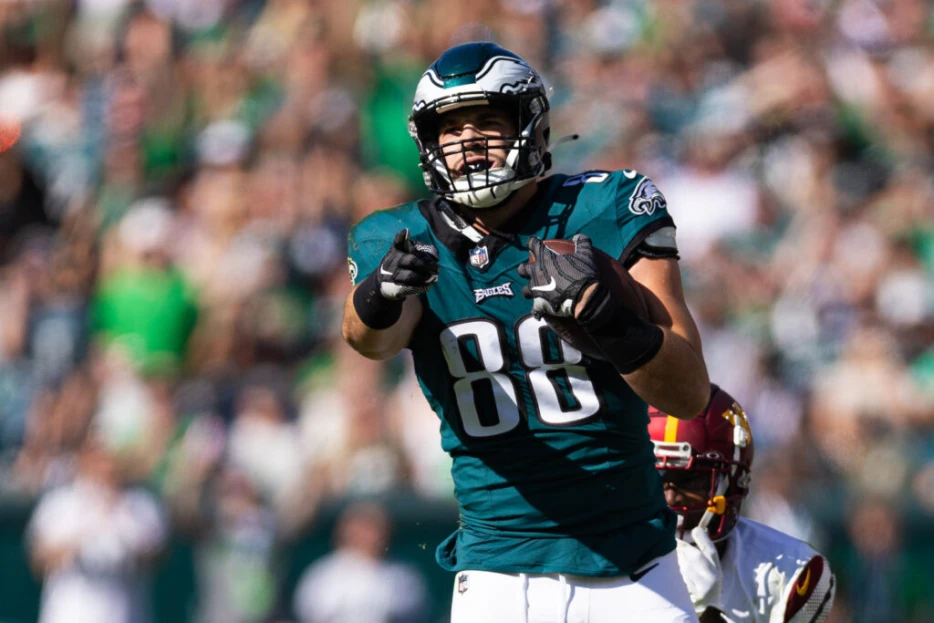 Eagles, TE Dallas Goedert Agree To Reworked Deal