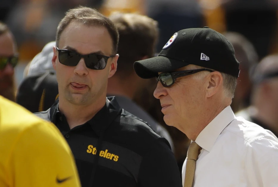 Steelers Minority Owner Gives Update on Aaron Rodgers’ Situation