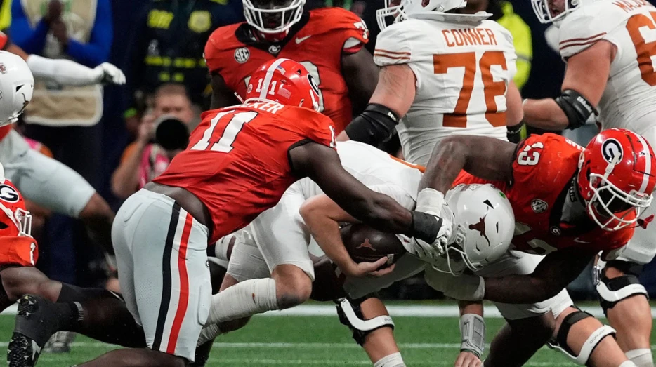 49ers’ Mykel Williams predicted to push Abdul Carter for DROY honors