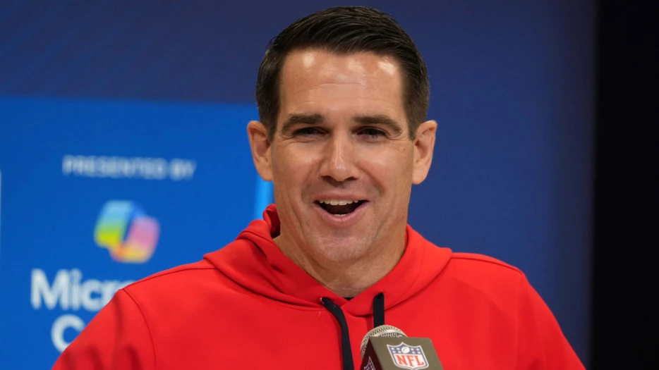 Joe Schoen trolled Titans with one final No. 1 pick trade call on clock