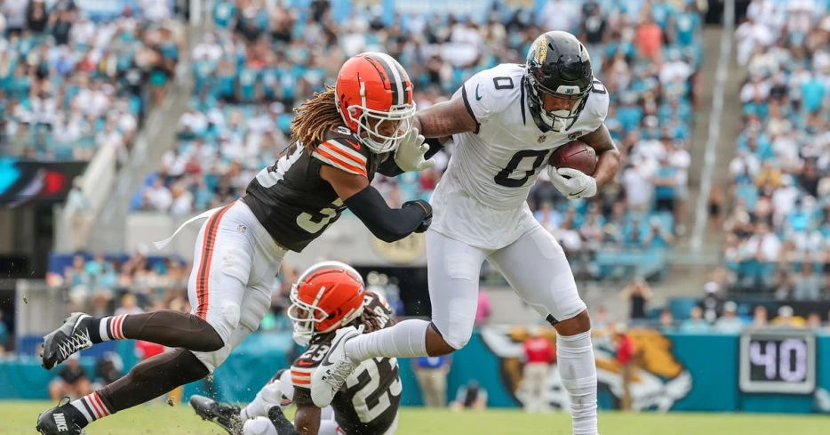 NFL free agency: WR Gabe Davis, now available, could fill Browns “biggest hole”