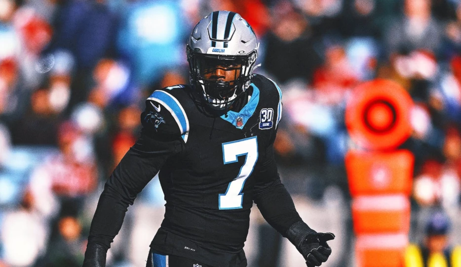 Panthers release Jadeveon Clowney after drafting two edge rushers in the NFL draft