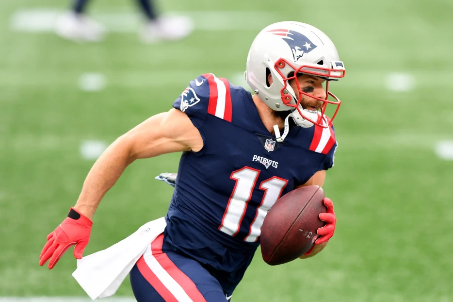 VA Hero of the Week: Julian Edelman Named to the Patriots Hall of Fame