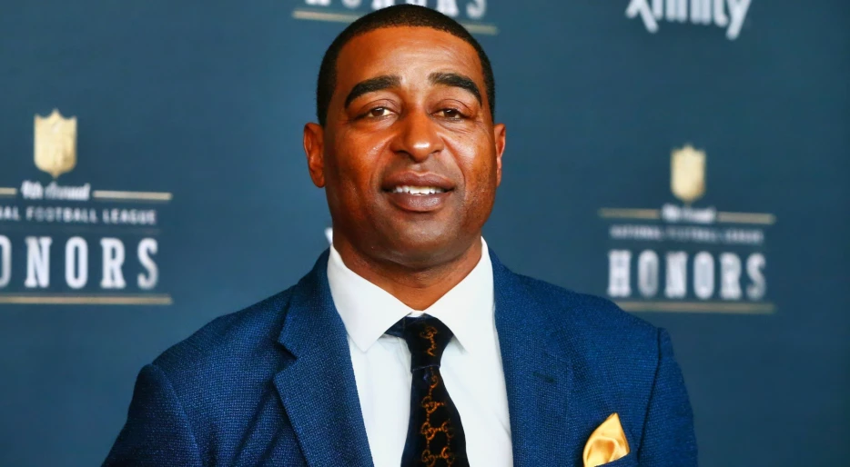 Who Is Cris Carter? All You Need To Know About One Of The Greatest WR In NFL