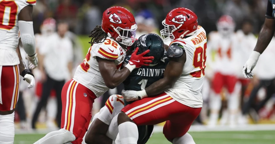 Arrowheadlines: Chiefs still need to fix their interior defensive  line