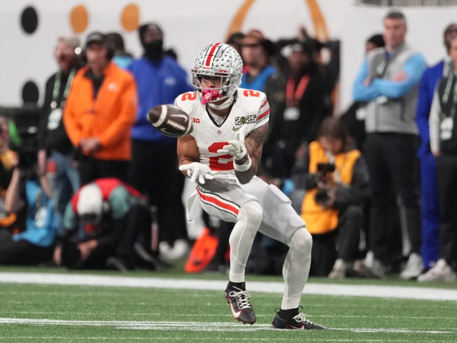 Buccaneers Sign First-Round WR Emeka Egbuka