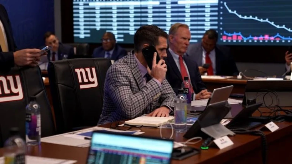 New Video Shows Possible Giants Trade Talks With Steelers During Draft’s First Round