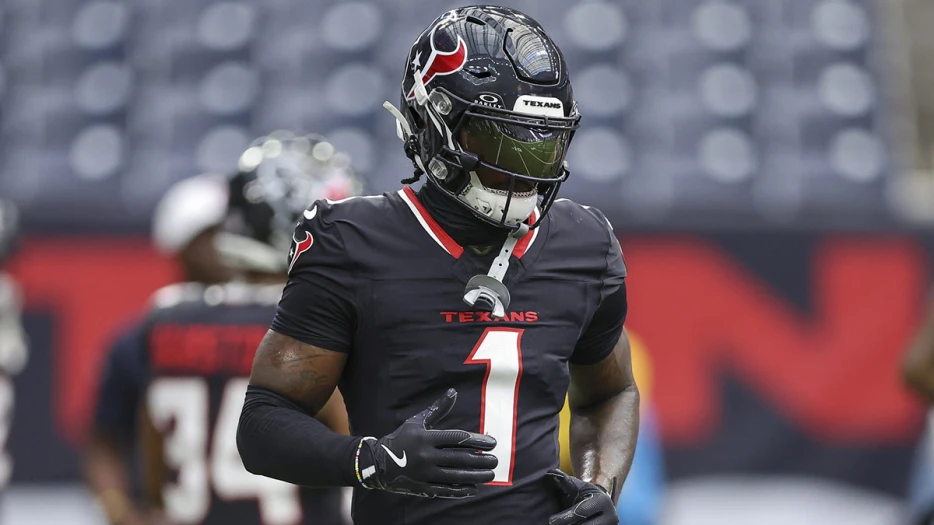 Patriots’ former Super Bowl MVP drops mic on Stefon Diggs signing