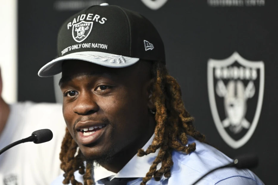 Raiders Sign Ashton Jeanty, 7 Other Draft Picks