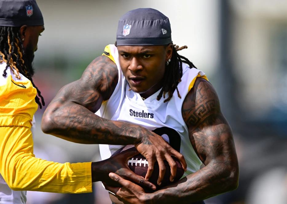 Steelers RB Kaleb Johnson Wants to Make an Instant Impact