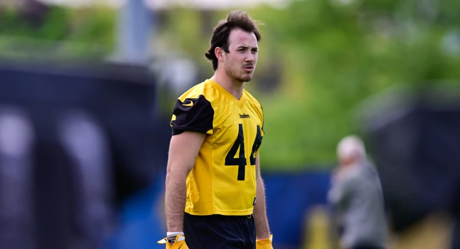 Steelers Sign Linebacker Carson Bruener To Rookie Deal