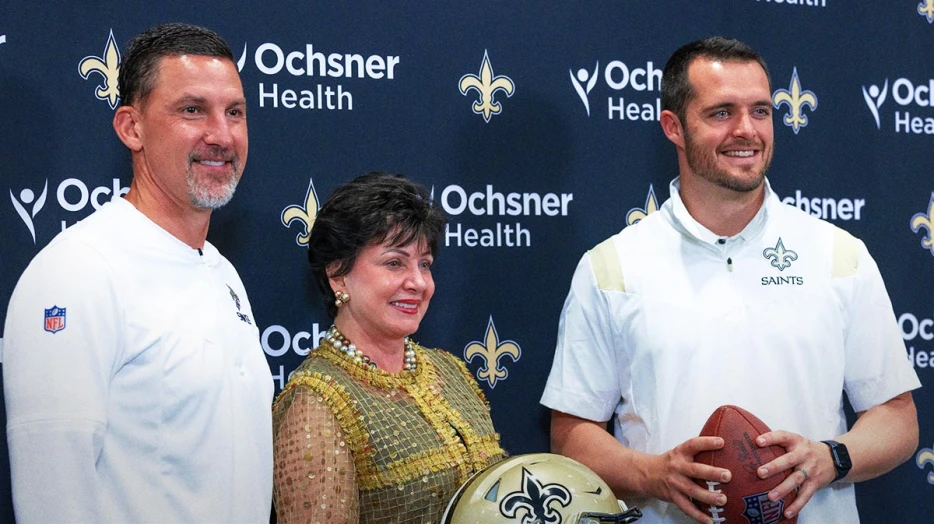 Derek Carr’s retirement decision draws strong 4-word message from Saints’ Dennis Allen