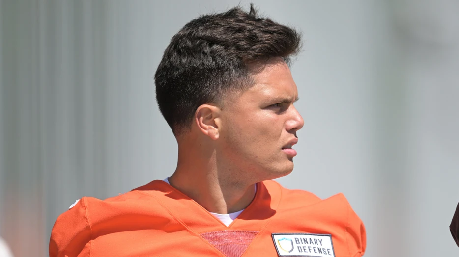 Dillon Gabriel makes thoughts on Browns drafting Shedeur Sanders extremely clear