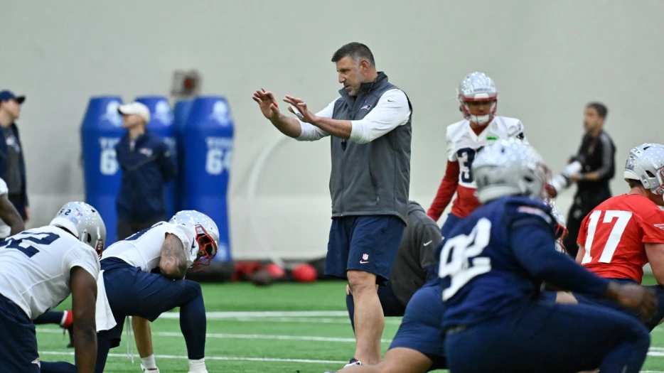 Mike Vrabel Reveals Early Impressions Of Patriots’ Rookie Class