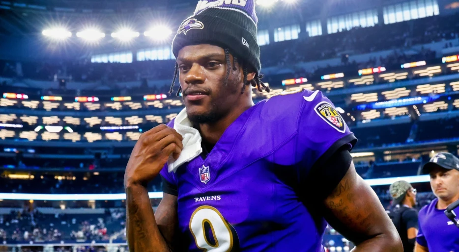 Social Media Is Flipping Out Over Shocking Video Of Ravens QB Lamar Jackson Shooting Someone In The Head