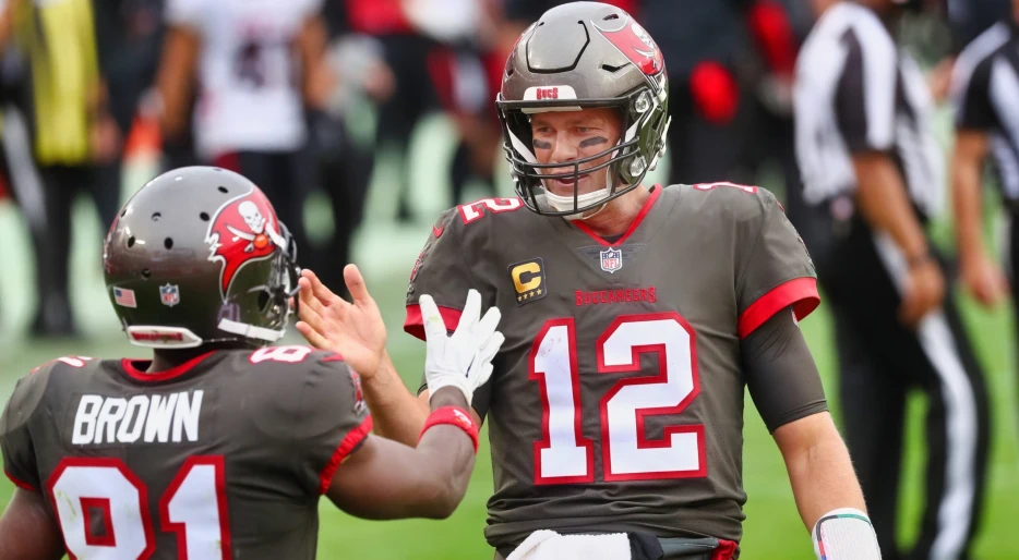 Antonio Brown Delivers The Cold Hard Truth On How He Really Feels About Tom Brady