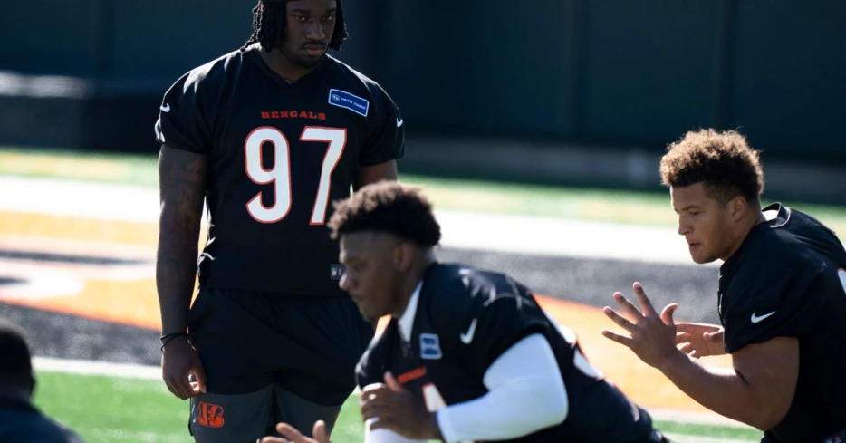 Shemar Stewart and Demetrius Knight Jr. waiting on contracts before taking part in OTAs