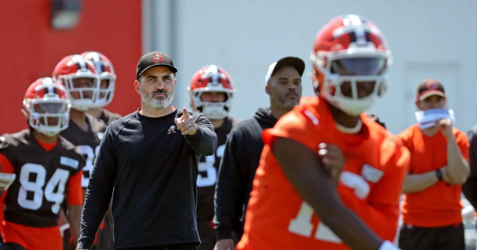 Sunday Dawg Chow (5/11): How about those rookie QBs!