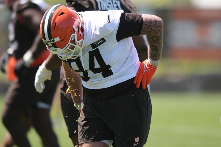 The internet is laughing at Cleveland Browns rookie Mason Graham after viral clips emerge