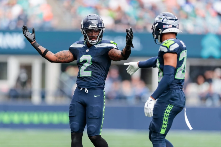 Browns Also Signing S Rayshawn Jenkins
