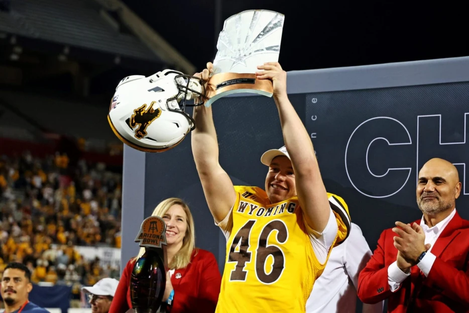 Ravens Officially Sign Rookie K John Hoyland