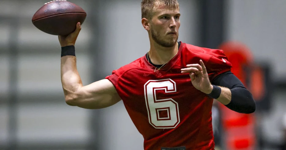 Saints look to young quarterback room in 2025