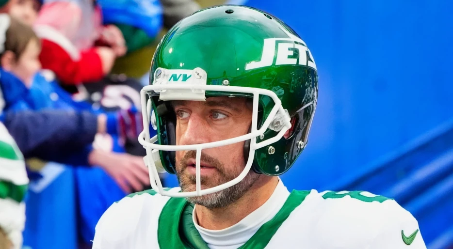 Surprise NFC Team Predicted To Steal QB Aaron Rodgers From The Pittsburgh Steelers