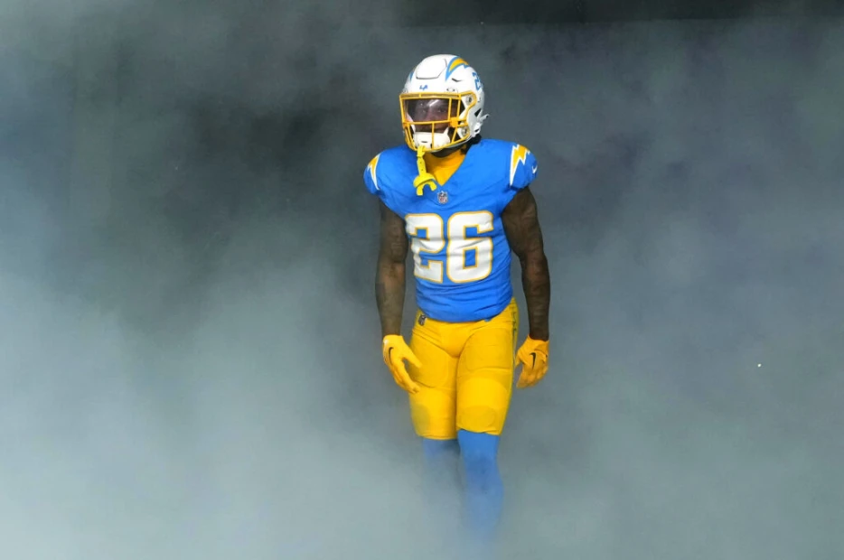 Asante Samuel Jr. Underwent Neck Surgery, Visited With Saints