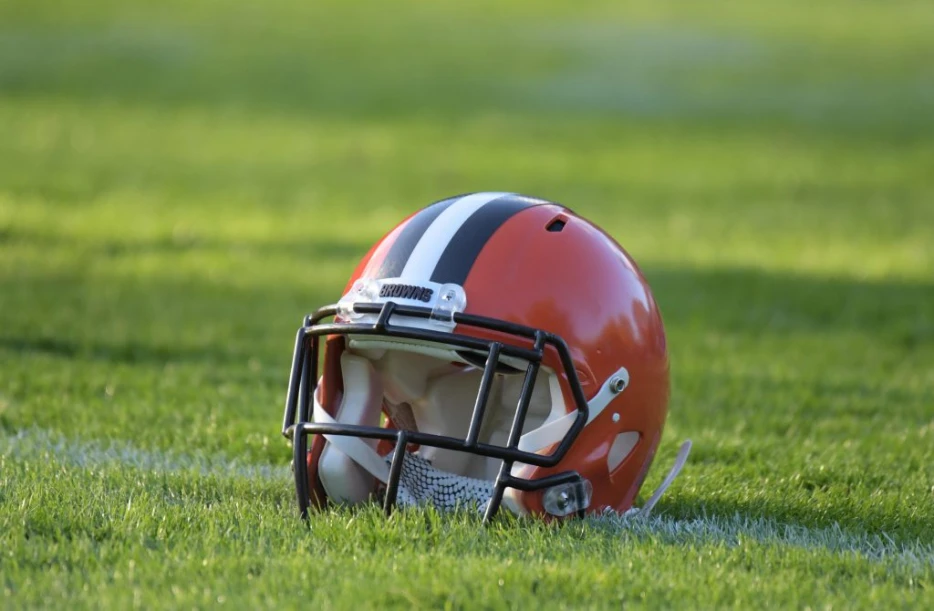 Browns Sign 13 Undrafted Free Agents