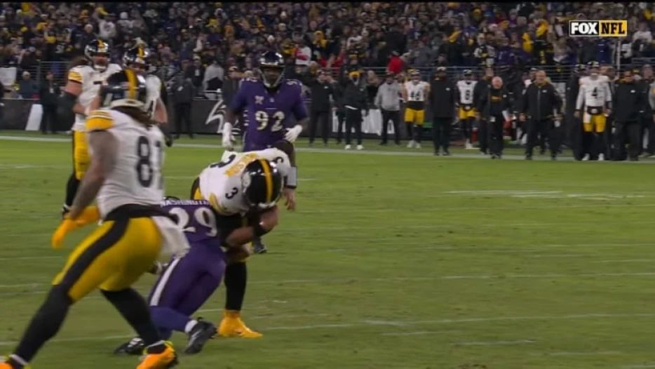 Rapoport: Ravens Safety Ar’Darius Washington Suffers Torn Achilles