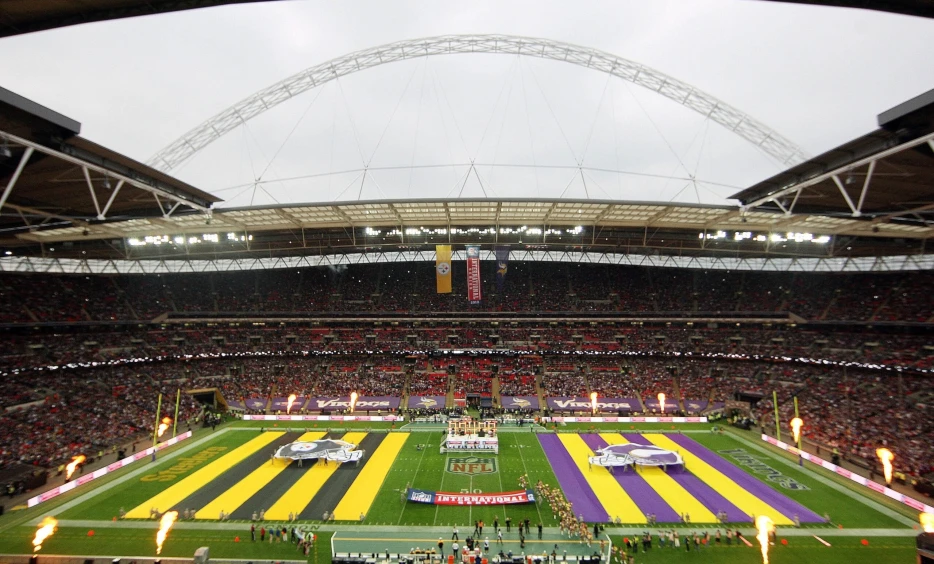 Steelers, Vikings Have Plenty of International History