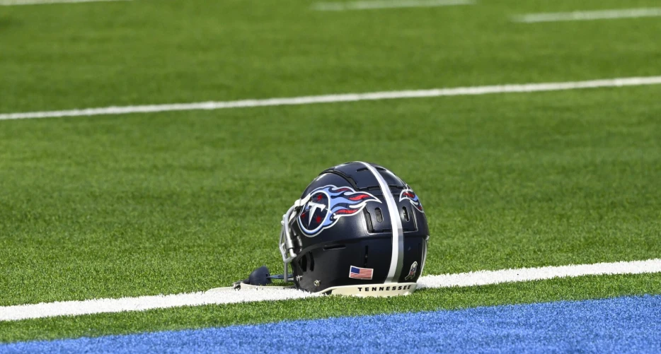 Titans Signing CB Amani Oruwariye