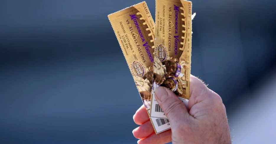 Vikings’ 2025 Schedule Buzz, Rookie Minicamp Gems, and J.J. McCarthy’s Big Stage