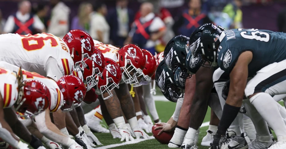 Chiefs to open Arrowhead in Super Bowl rematch, per reports