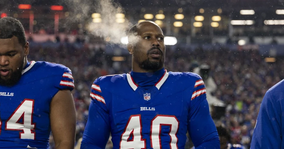 Horse Tracks: Should the Broncos bring back Von Miller as a rotational edge?