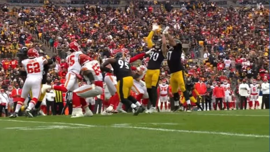 Steelers’ DL Once Again An ‘Elite Unit’ Entering Season, Pro Football Focus Believes