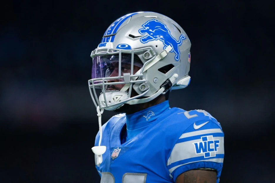 Titans Add CB Amani Oruwariye, DE Carlos Watkins