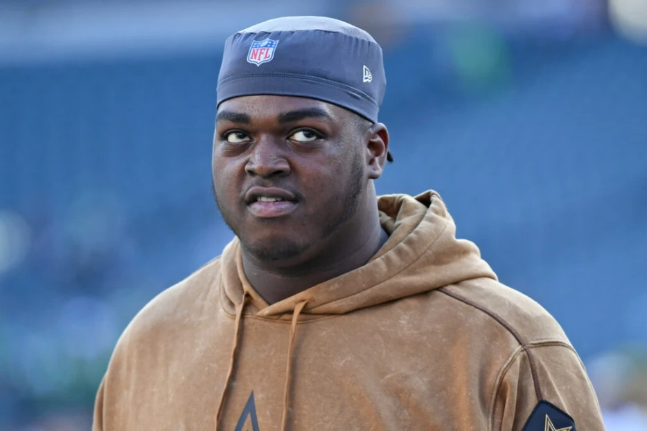 Cowboys’ Tyler Smith Changes Agents