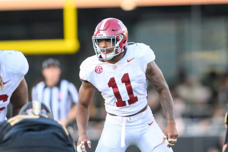 Eagles Rookie Jihaad Campbell Could End Up At Edge