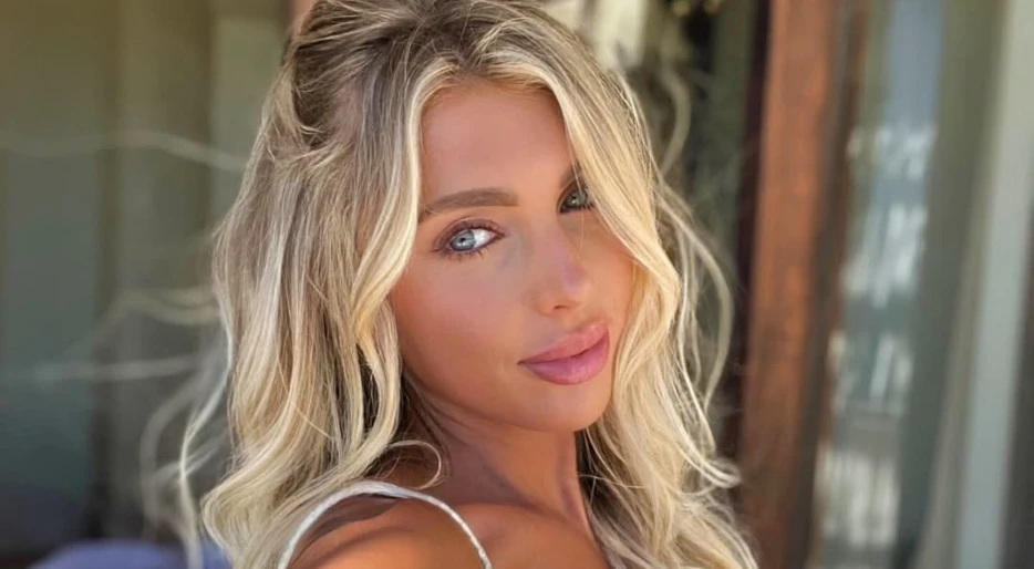 NFL WAG Gets Stuck With The Worst Name Possible After Marrying Miami Dolphins Superstar