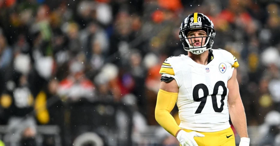 Which Steelers are entering a contract year in 2025?