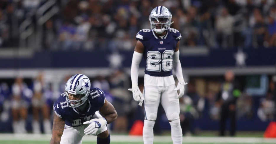 Why the Cowboys must sign either Micah Parsons or DaRon Bland before the season starts