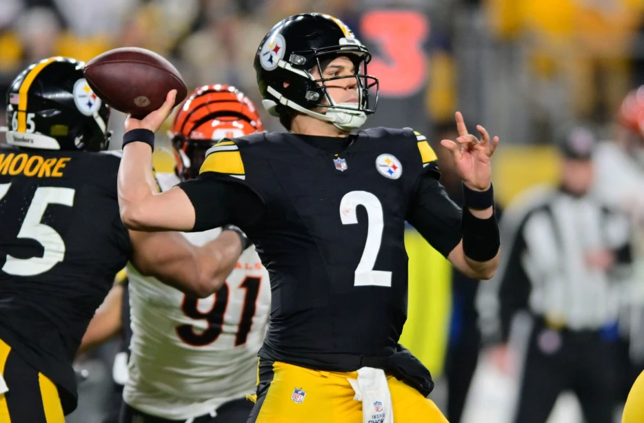 Mason Rudolph Shares Story on First Time Meeting Aaron Rodgers