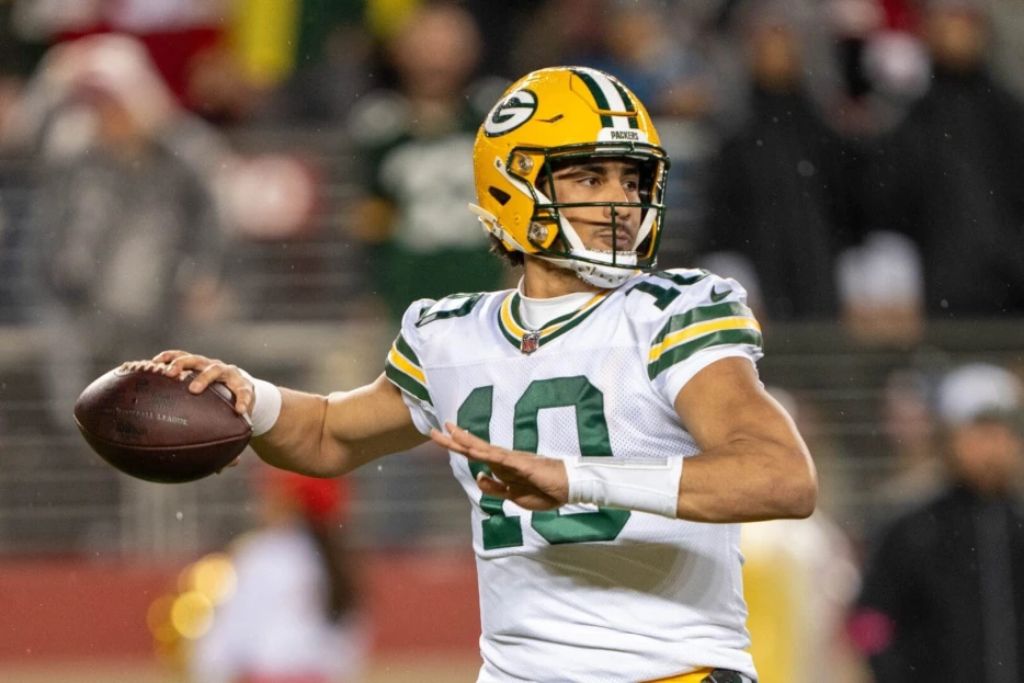 NFC Notes: Donovan Jackson, Jordan Love, Lions, Packers, Vikings