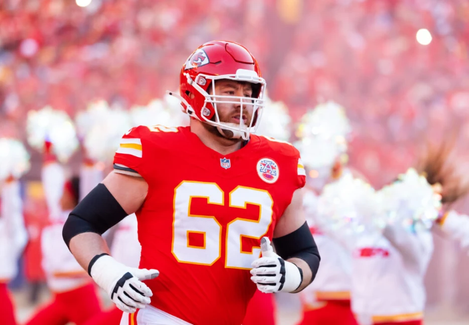 Bears Extend G Joe Thuney