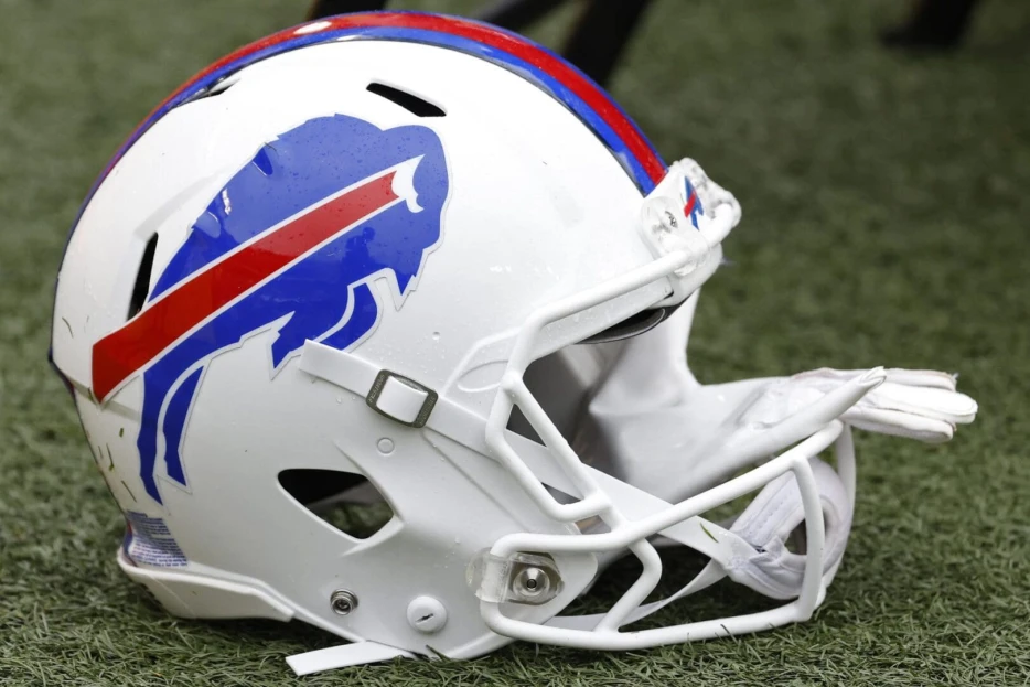 Bills Waived WR Hal Presley III