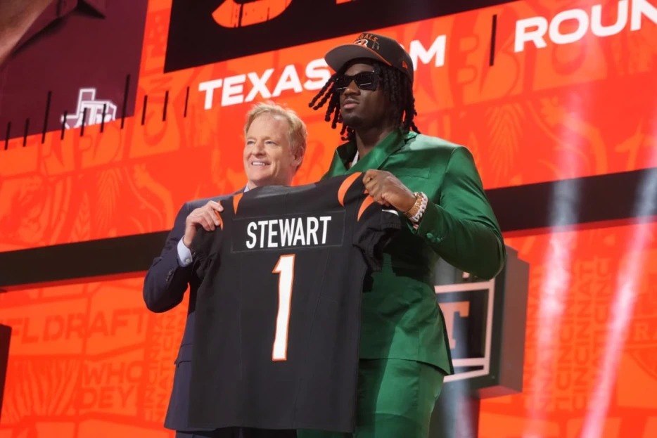 Contract dispute keeping Cincinnati Bengals’ first-round pick Shemar Stewart away from workouts
