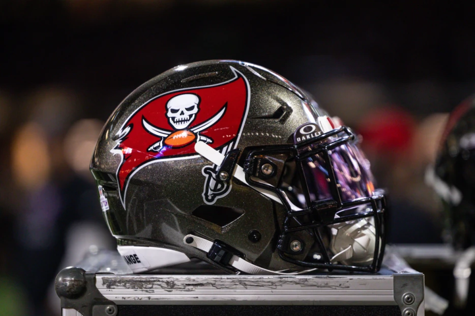 Tampa Bay Buccaneers named best fit for top-tier two-time Pro Bowl defender