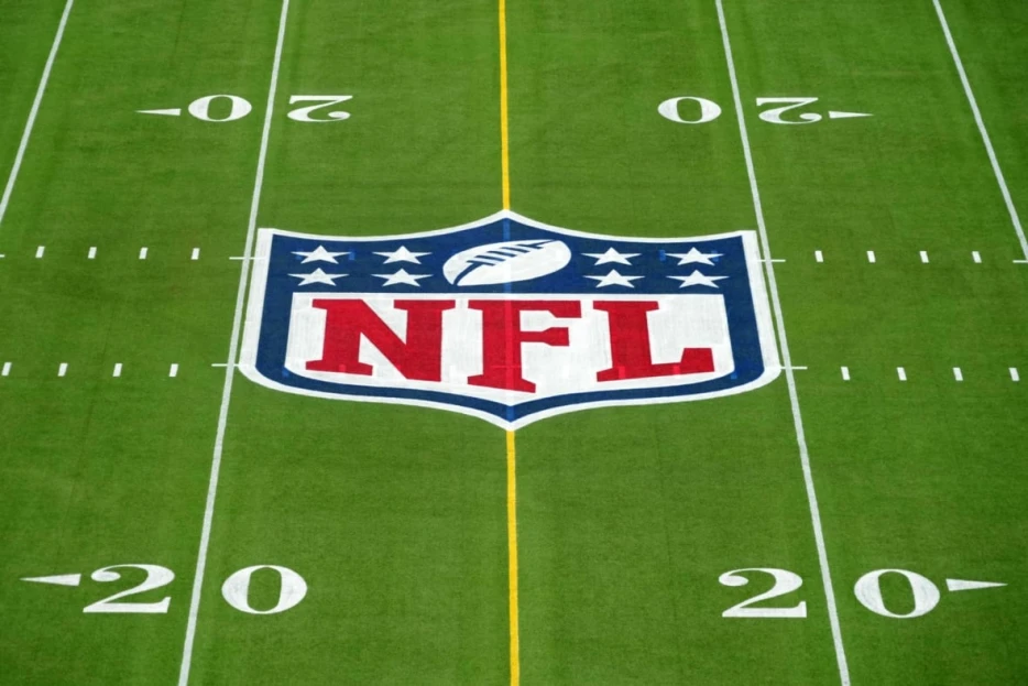‘I’d love it if we kept NFL players out’: Executives push back on Olympic flag football vote